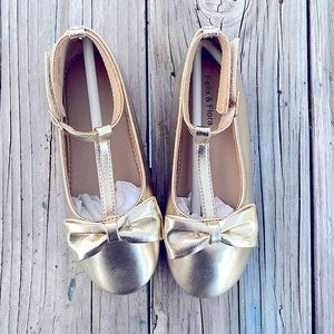 Felix and Flora Toddler Little Girl Mary Jane Dress Shoes in Gold (Size 12)